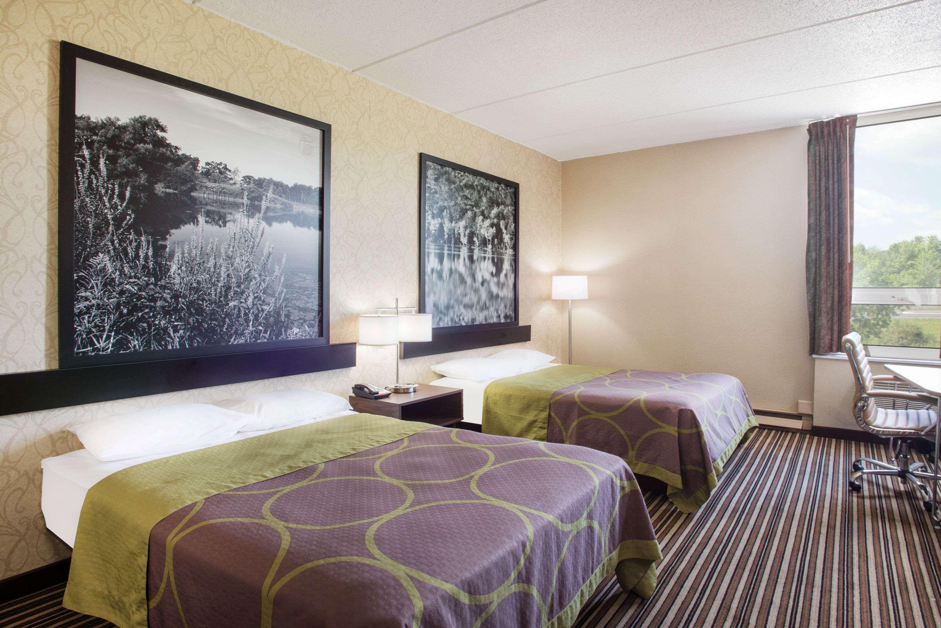 ซูเปอร์ 8 บาย วินด์แฮม แพลตต์สเบิร์ก Hotel แพลตส์เบิร์ก ภายนอก รูปภาพ